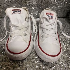 Converse "Chuck Taylor" size 9